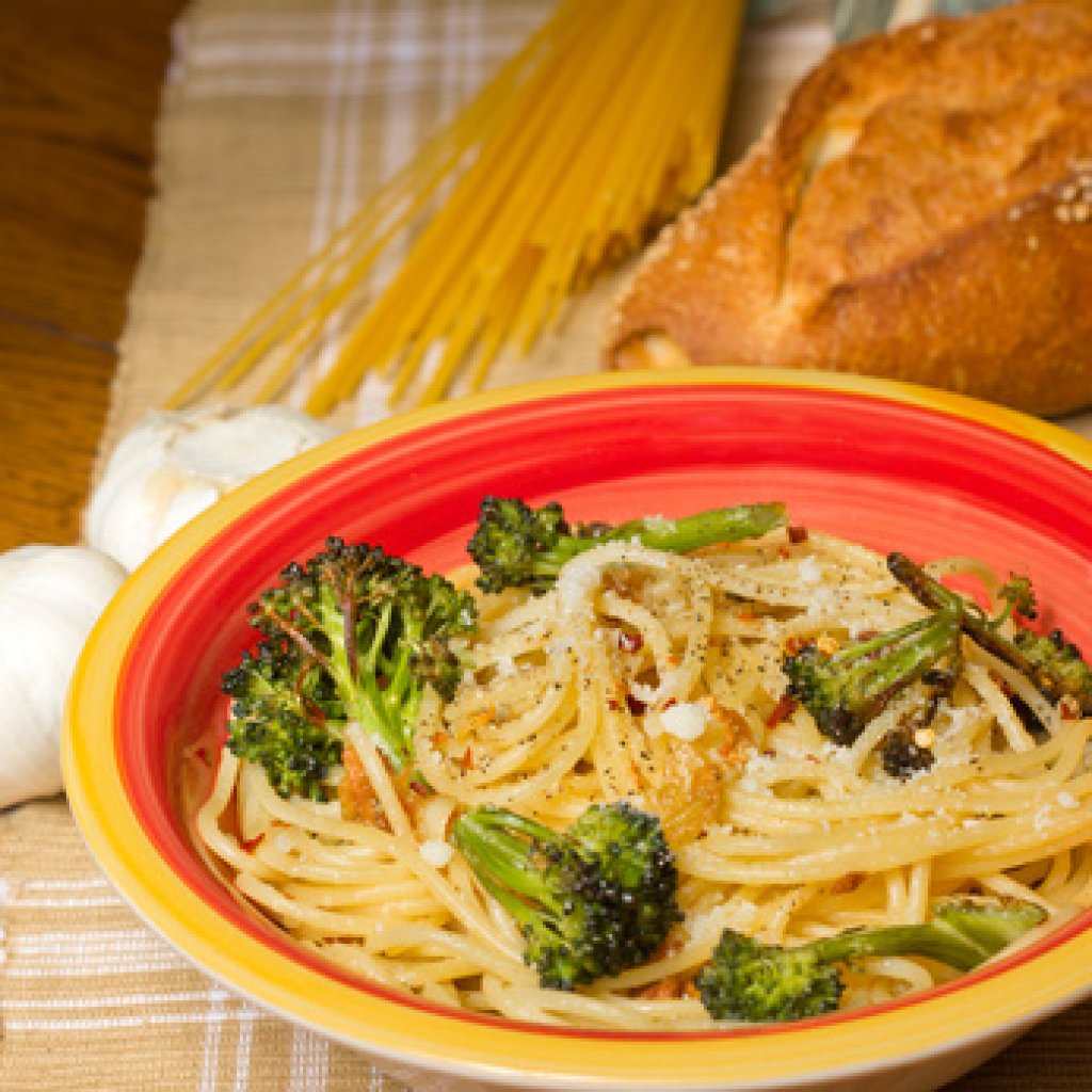 Brokkoli-Spaghetti mit Gorgonzola-Sauce - Rezept | Kochrezepte.at