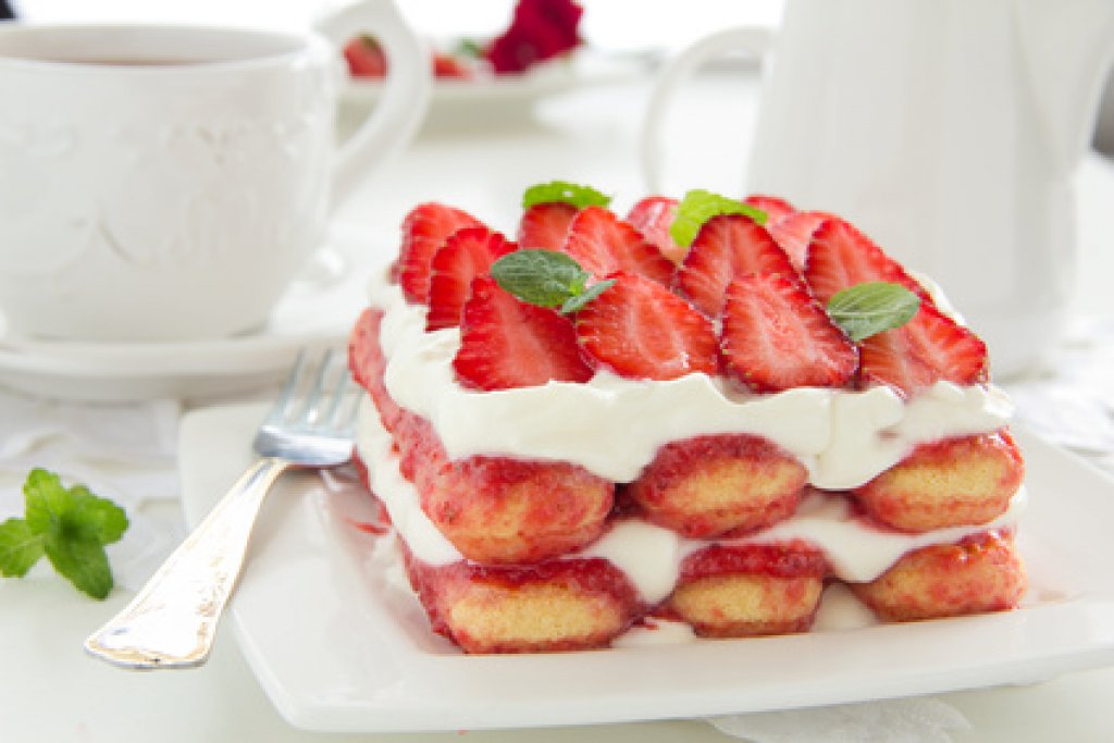 Erdbeer-Tiramisu - Rezept | Kochrezepte.at