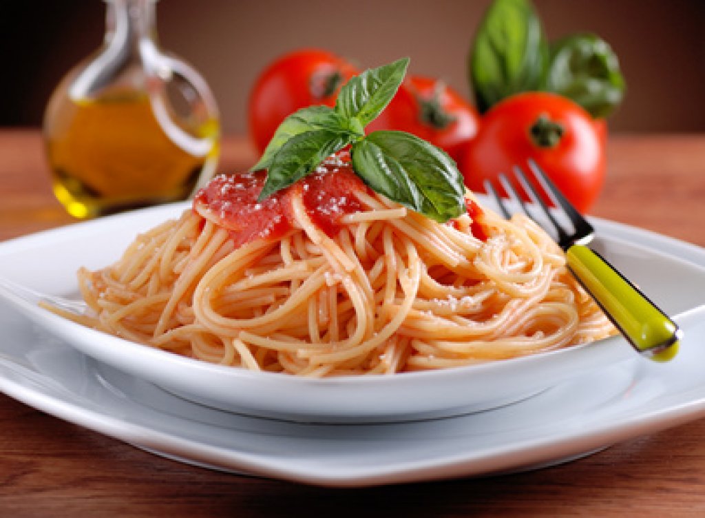 Spaghetti al pomodoro - Rezept | Kochrezepte.at