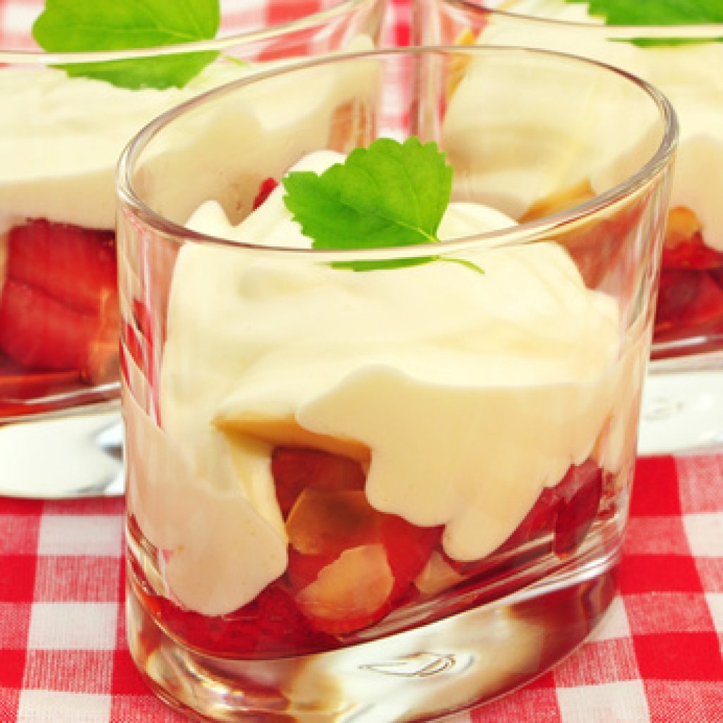 Ricotta-Erdbeeren-Creme - Rezept | Kochrezepte.at