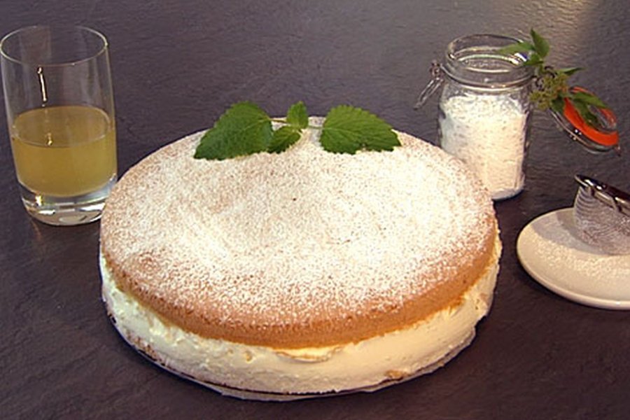 Holunder-Torte - Rezept | Kochrezepte.at